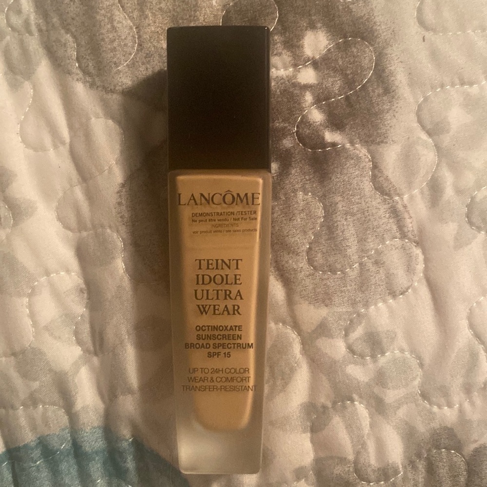 320 BIS W Lancôme Teint Idole Ultra Wear